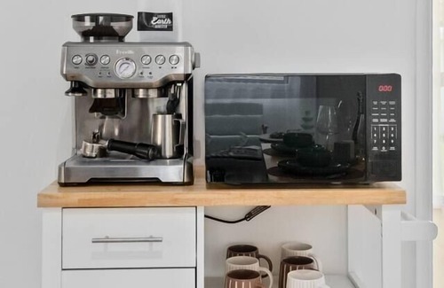 East Corrimal Cottage | Easts Beach Escape A Relaxed Coastal Cottage
