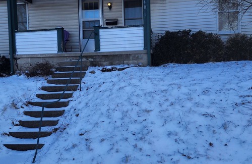 Bloomington House | Easy access to IU, Downtown, Bryan Park, Coffee Shops and Restaurants