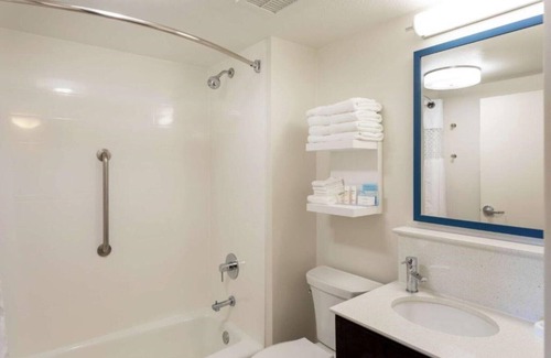Eagan House | Easy access to the Twin Cities