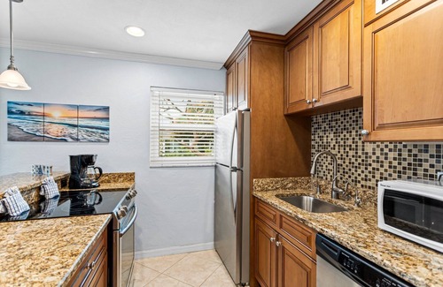 St. Pete Beach Condo | Easy Beach Access!