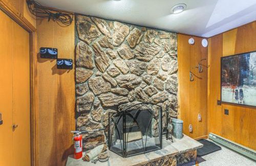 Angel Fire Apartment | Easy Resort Access Angel Fire Adventure Condo!
