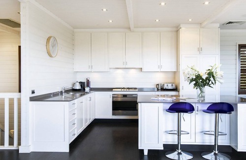 Killcare House | Easy walk to Bouddi NP, beach and village