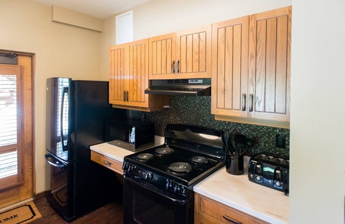 Hartshorn Hotel | Echo Bluff State Park