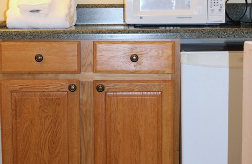 Laurel Park Bed & Breakfast | Echo Mountain Inn