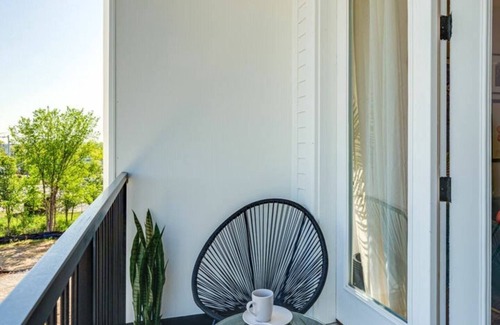 Whitebridge House | Eclectic Charm 5623 & 5625- Sleeps 18