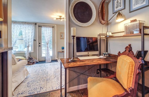 Interlochen Cottage | Eclectic Interlochen Cottage w/ Sauna - Near Golf