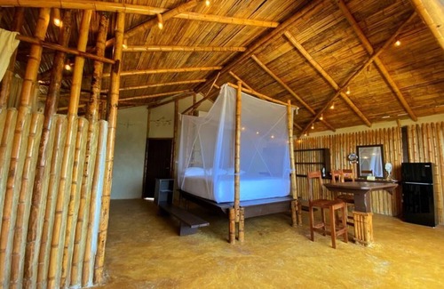 Majahual Hotel | Eco Cabañas BlueKay
