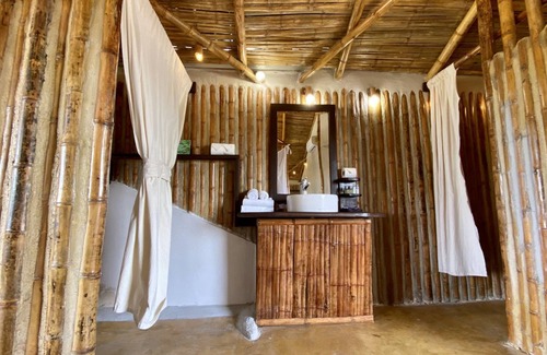 Majahual Hotel | Eco Cabañas BlueKay