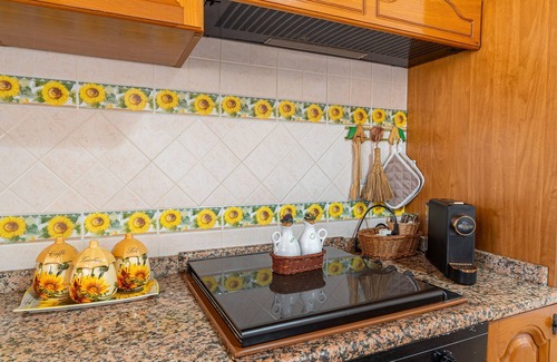 Pachino Villa | 'Eco Del Mare' with veranda just steps from the sea