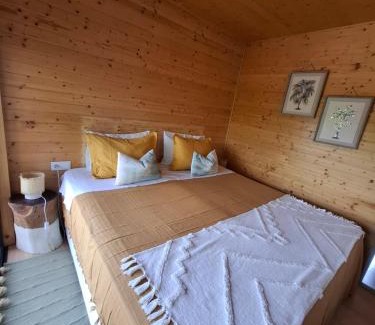 Tunes Other | Eco Lodge Villa das Alfarrobas com Piscina