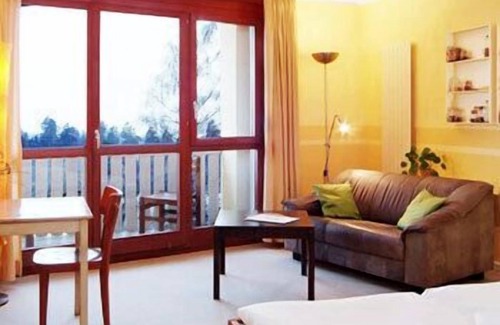 Montezillon Hotel | EcoHotel L'Aubier