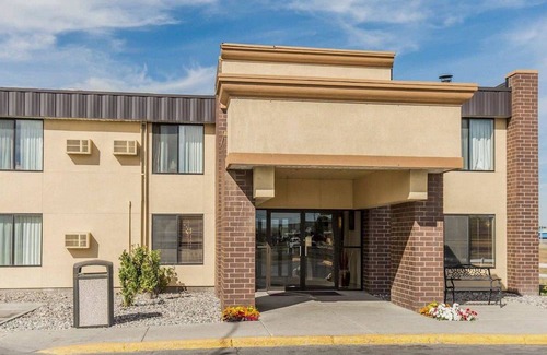 Billings Hotel | Econo Lodge Billings