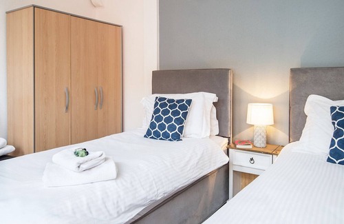 Taunton Hotel | Economy Twin Ensuite at Royal Ashton Town House