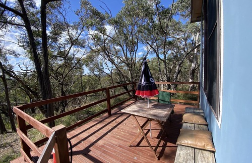 Tambaroora Cabin | EcoStay Mountain Huts for the green energy loving outdoor enthusiasts!