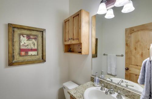Wolf Creek House | Eden Townhome with Mtn View and Shuttle to Powder Mtn!