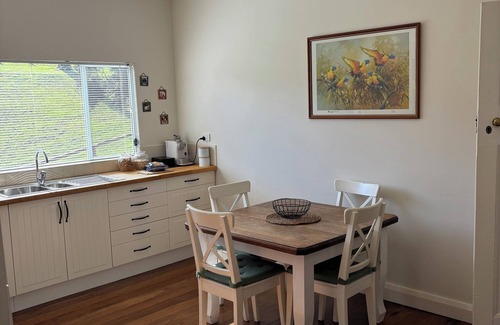 Bickley Cottage | Edenside Cottage - located at Perth Hills