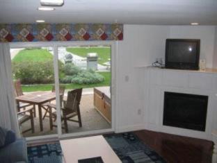 Dennis Port Resort | Edgewater Beach Resort