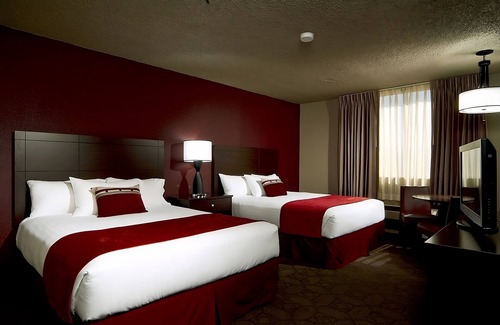 Laughlin Hotel | Edgewater Casino Resort, 4 x Sedona Pool View Queen Non Smoking Room