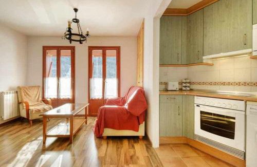 Panticosa Apartment | edificio CAPERAN 2hab o hab familiar - WOWRURAL