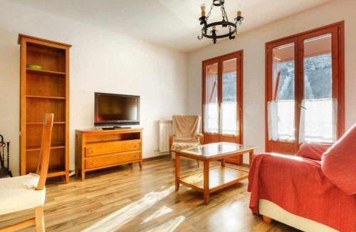 Panticosa Apartment | edificio CAPERAN 2hab o hab familiar - WOWRURAL