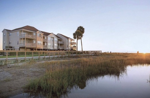 Ocean Ridge Condo | Edisto Beach 2BR Deluxe Resort Condo w/amenities