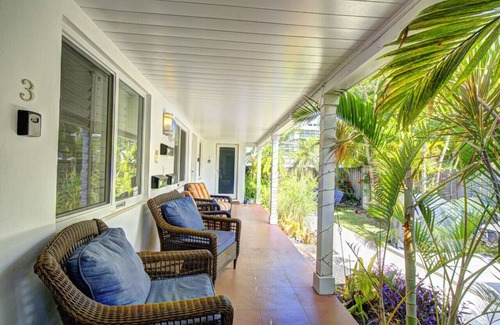 Hendricks and Venice Isles House | Efficiency 3 on water las olas/beach free kayaks.