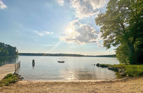 Wolfeboro Apartment | Efficiency 5-Piping Rock Resort