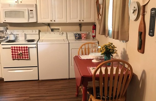 Lufkin Apartment | Efficiency Apt. Located In Pineywoods Of East Texas. Private Apt/Inlaws Quarters