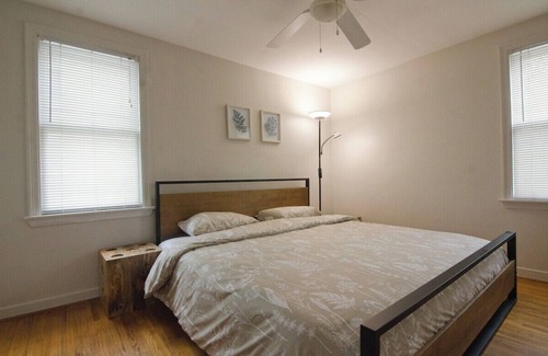 Eggertsville Apartment | Eggert - Lower · 2BR apartment near UB, Niagara Falls & Buffalo