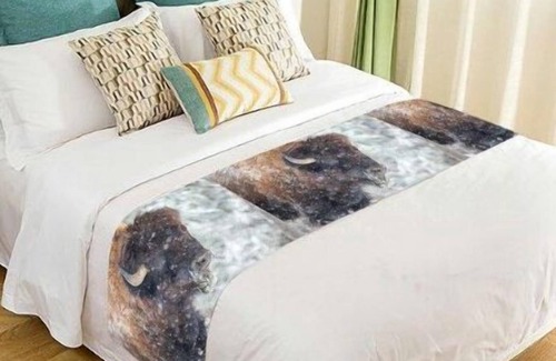 East Glacier Park Hotel | EGM Cabins & Apartments