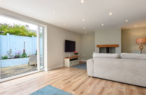 Abersoch Ski Chalet | Egryn Bach & Pod in the beautiful Abersoch