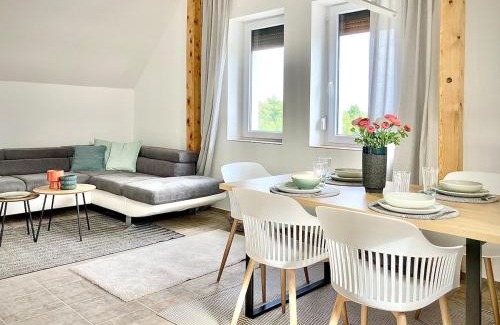 Hegymagas House | Egy présház tágas tetőtere mesés kilátással