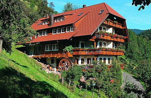 Bad Peterstal-Griesbach Apartment | Ehrenmättlehof: Ferienwohnung E05, 85qm, 2 Schlafzimmer, max. 6 Personen