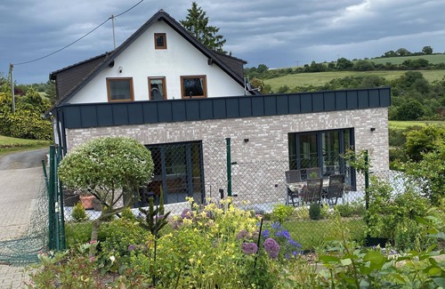 Burgbrohl Apartment | Eifel country living with fantastic panoramic views and proximity to the lake