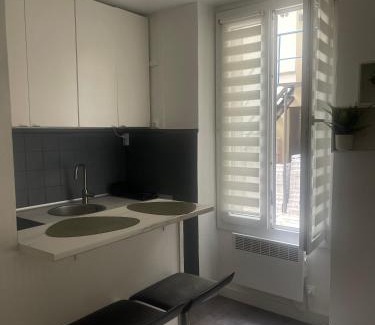 Quartier de Javel Apartment | Eiffel Tour Cosy Oliver