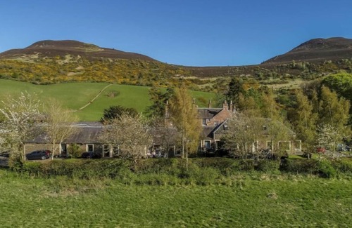Melrose Cottage | Eildon Melrose Holiday Cottages & Log Cabins -Single Tree Cottage - 4 star holiday cottage, 2 mins f