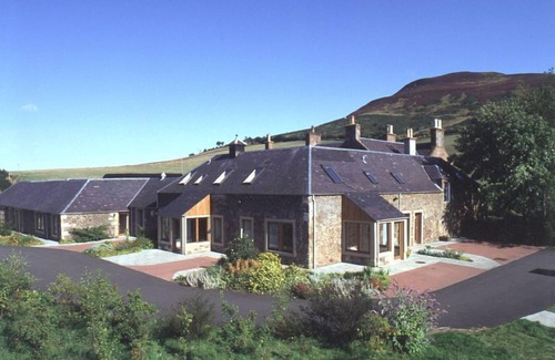 Melrose Cottage | Eildon Melrose Holiday Cottages & Log Cabins - Howlands - 4 star holiday cottage, 2 mins from Melros