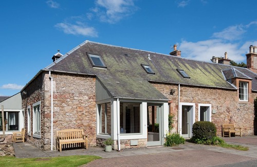 Melrose Cottage | Eildon Melrose Holiday Cottages & Log Cabins- The Croft - country cottage, 2 mins from Melrose town