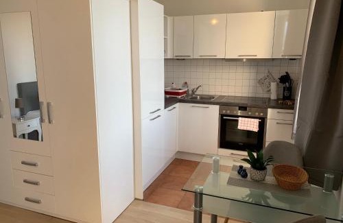 Rheinsberg Apartment | Einraumapartment mit Seeblickbalkon