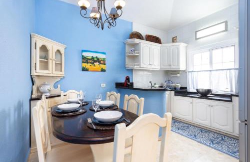 Abades House | EK Abades El Caleton