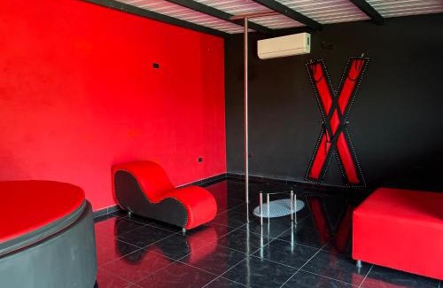 Otrabanda House | El edén en sopetran con cuarto del amor