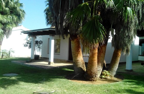 Conil de la Frontera Cottage | El Olivar Roche Viejo, Casa La Luna for 4 people