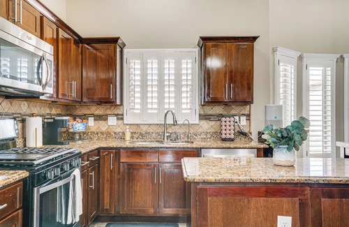 Biggs Field House | El Paso Home Near Downtown & Parks