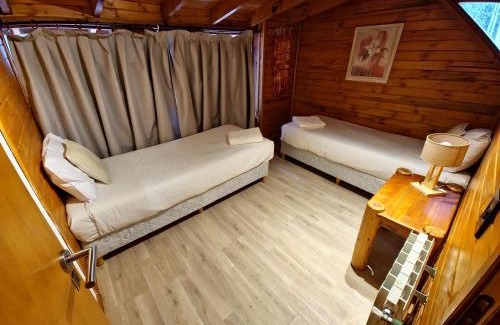 Puerto Manzano House | El Remanso - Arrayan Cabin, Bahía Manzano