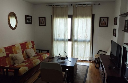 Escarrilla Apartment | El salto Escarrilla
