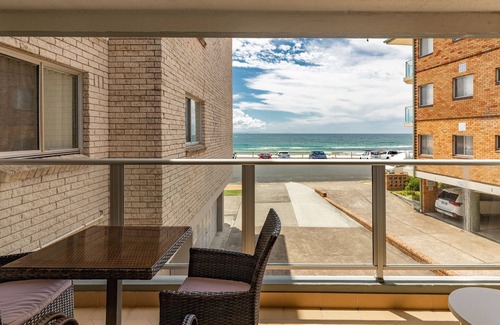 Forster Apartment | El Sandi 3 - On The Beach!