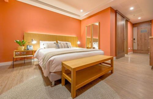 Los Naranjos Apartment | El Tesoro Escape Modern & Cozy Room 303