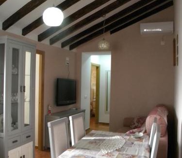 Moclinejo House | El Valdes House