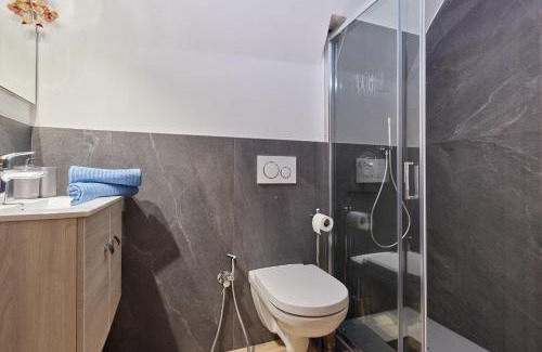 Cassone House | EL VOLT