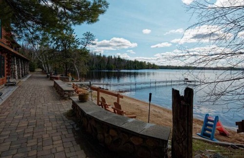 Orr Cabin | Elbow Lake Lodge: Sunswept 3BR/1BA Lakefront Cabin
